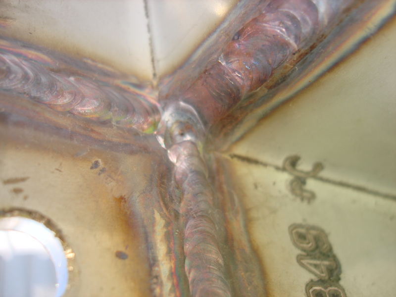 Corner weld